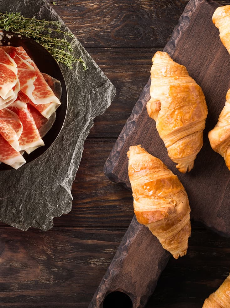 Croissant de jamón serrano